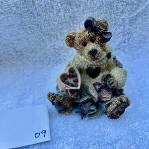 Valentine’s Day Boyd’s bear